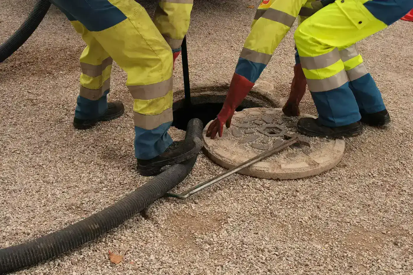 Équipe curage assainissement - hydrocurage Bassin d'Arcachon